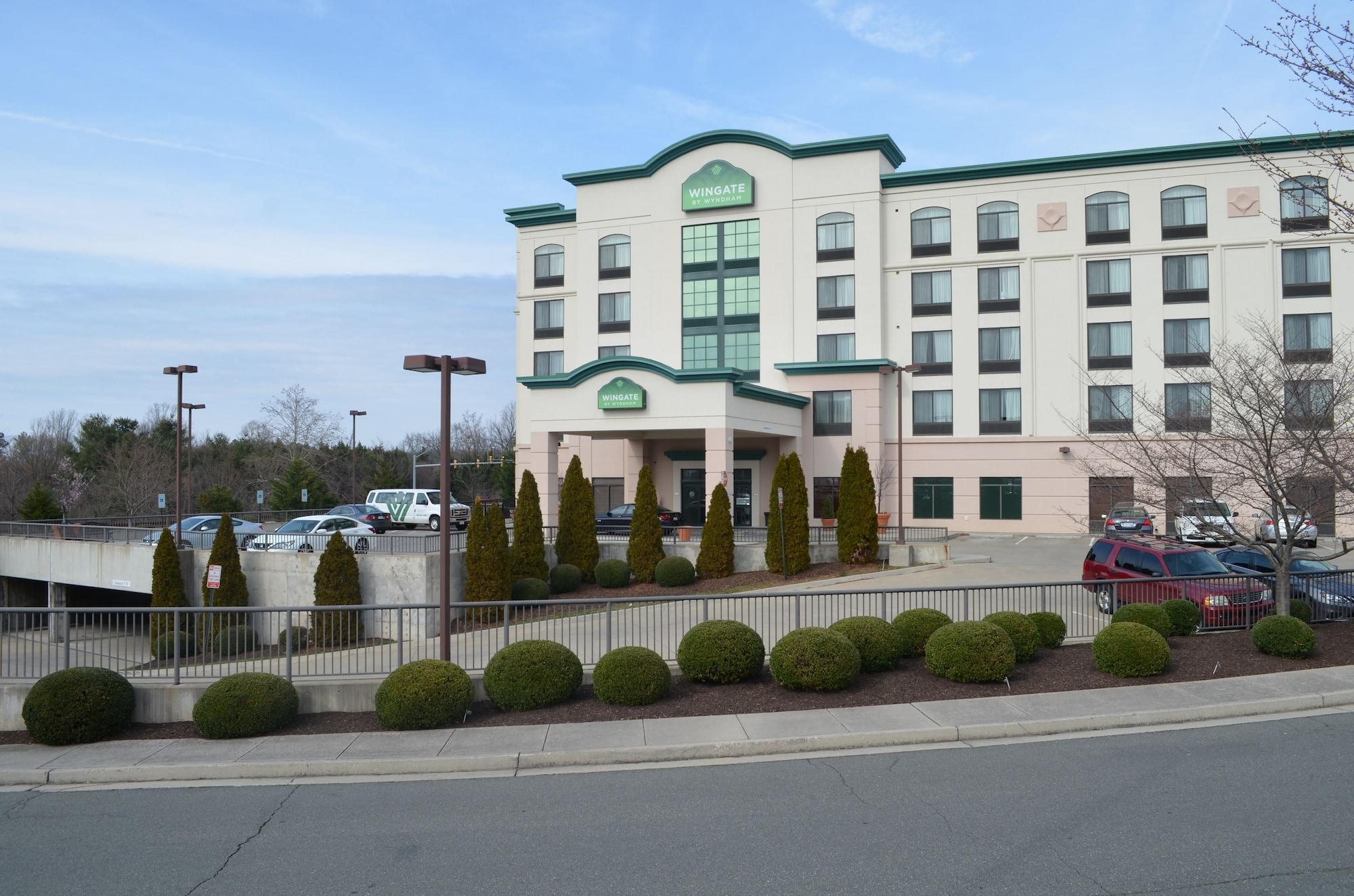 Wingate By Wyndham Richmond Short Pump Hotel Exterior foto